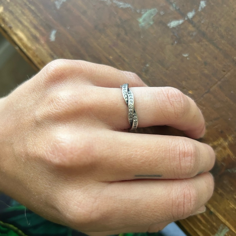 Pandora Silver Twisted Band Ring